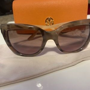 Tory Burch Sunglasses (authentic)